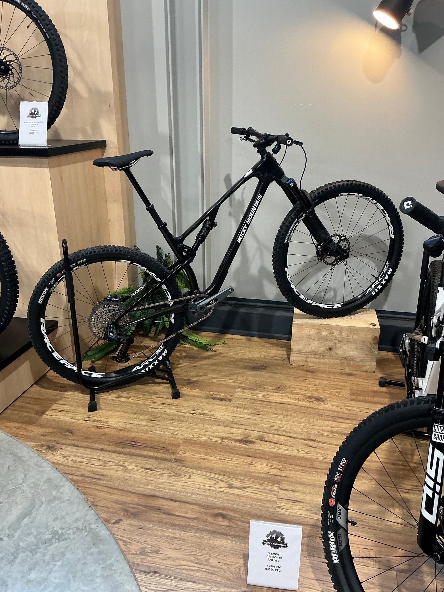 Rocky Mountain Element C70 2025