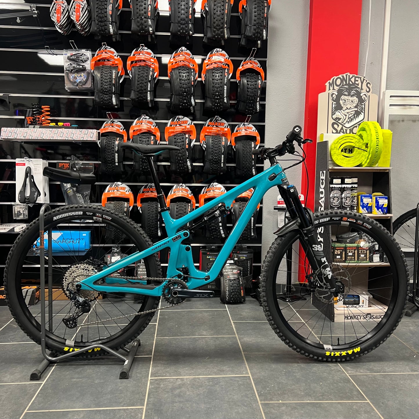 YETI SB140 C1 Turquoise