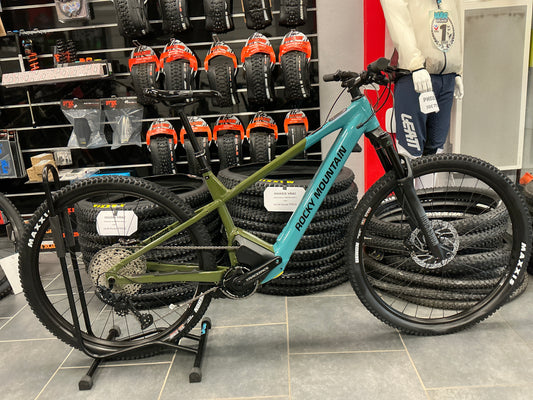 Rocky Mountain Fusion 30 L 2023