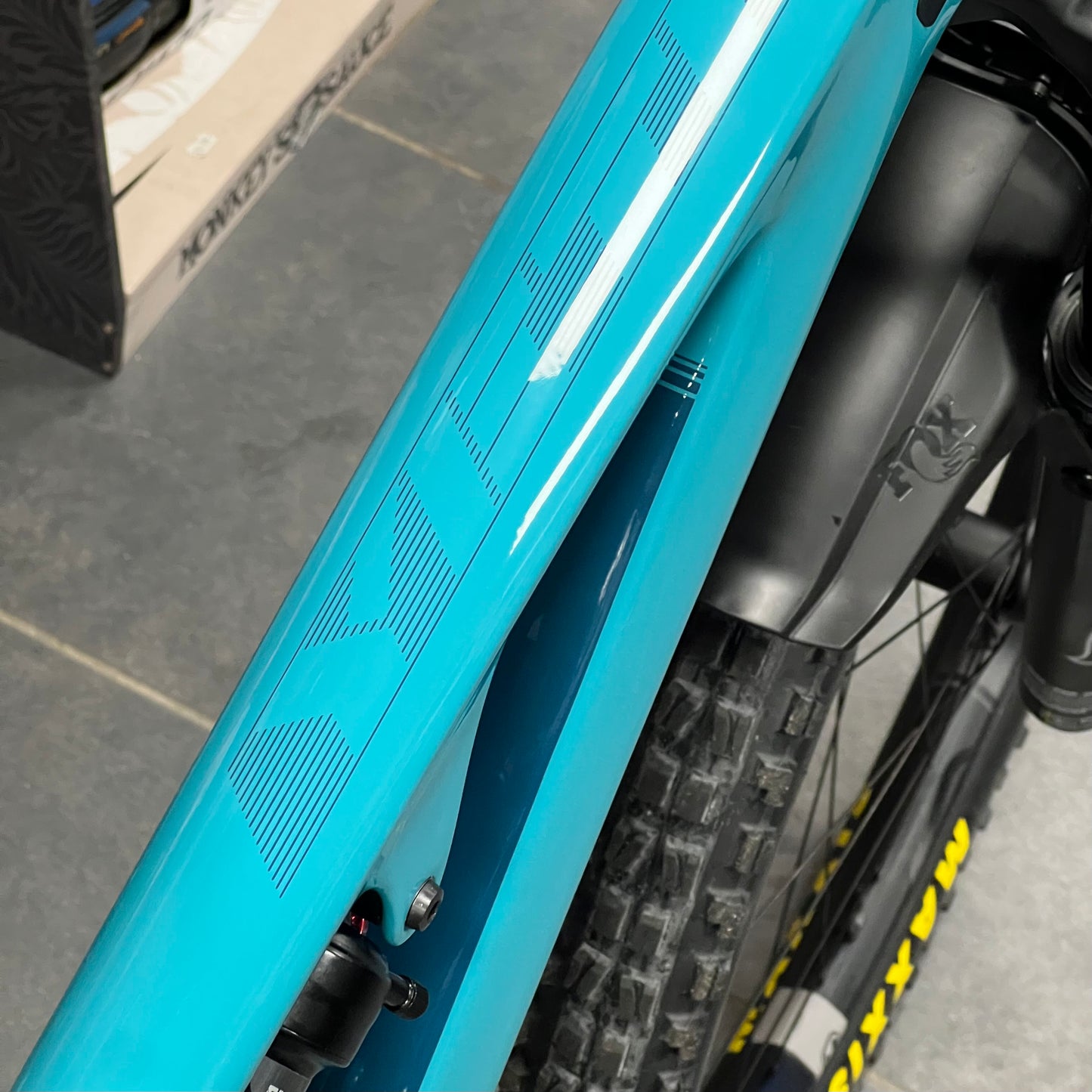 YETI SB140 C1 Turquoise