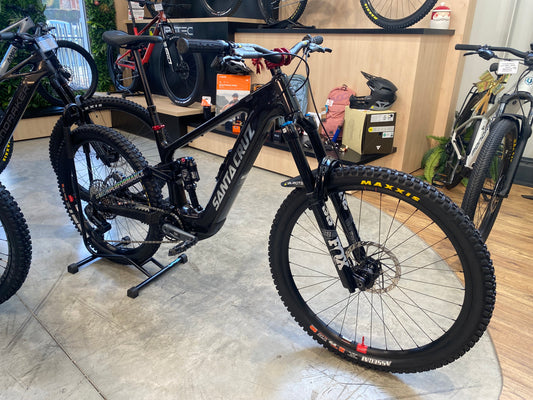 Santa Cruz Bullit GX AXS 2026 / Location - Test