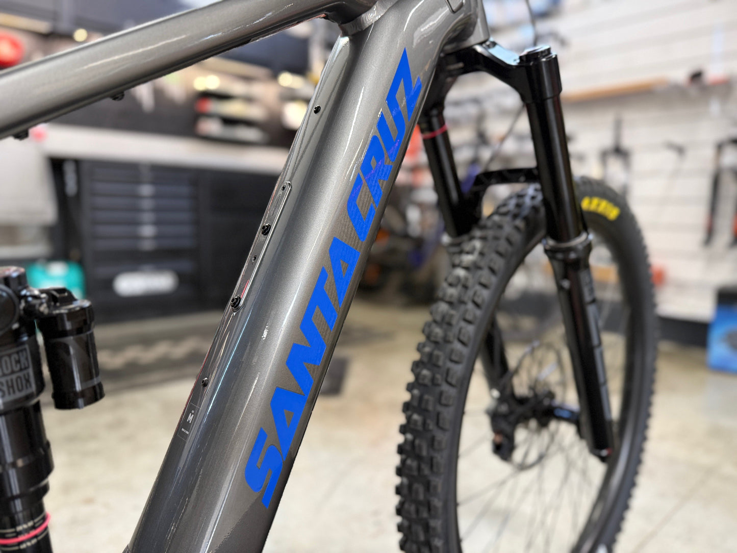 Santa Cruz Vala ALU 70 - Burgtec Blue Edition